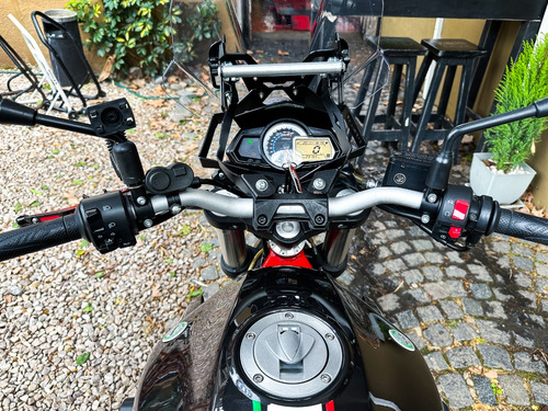 Benelli Tnt 300 *olivos*
