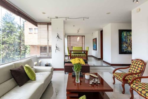 Casa En Venta En Bogotá Cerros De Sotileza. Cod 8057