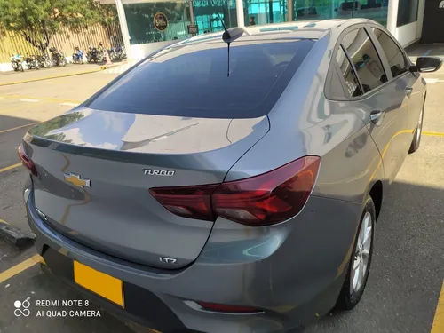 Chevrolet Onix 1.0t LTZ sedan