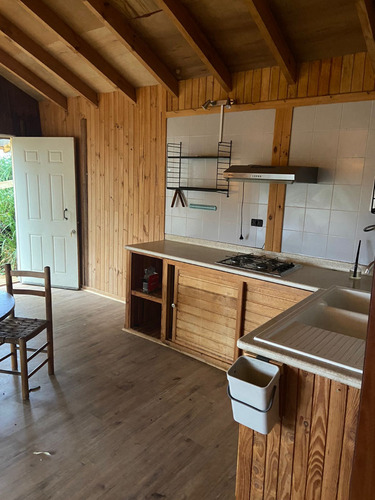 Cabaña En Arriendo De 1 Dorm. Con Vista Al Lago Llanquihue