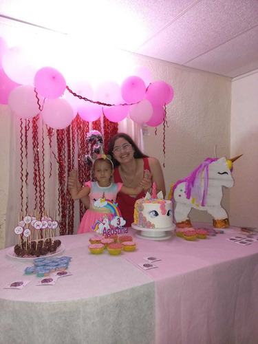 Imagen 2 de 3 de Piñata Unicornio $500