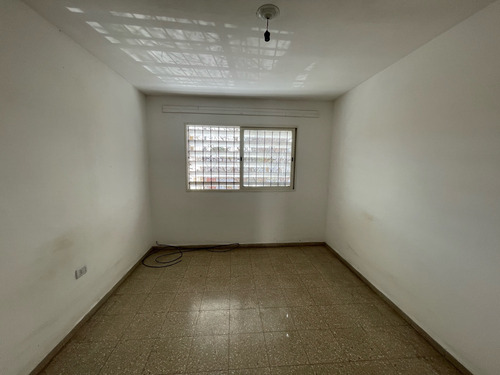 Casa En Venta Alto Alberdi - 3 Dormitorios - Cochera - Escritura Y Planos!