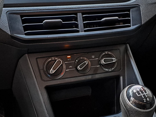 Volkswagen Polo 1.0 MPI TOTAL FLEX MANUAL