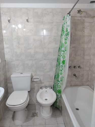 Venta De Ph 3 Amb. En En Villa Luzuriaga Con Patio