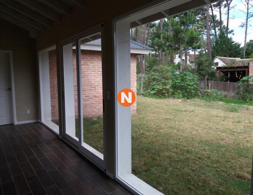 Excelente Casa A Estrenar, Pinares - Ref: 217829