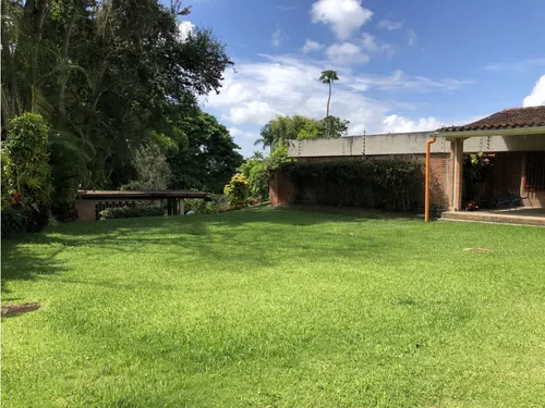 Casa En Venta - La Lagunita