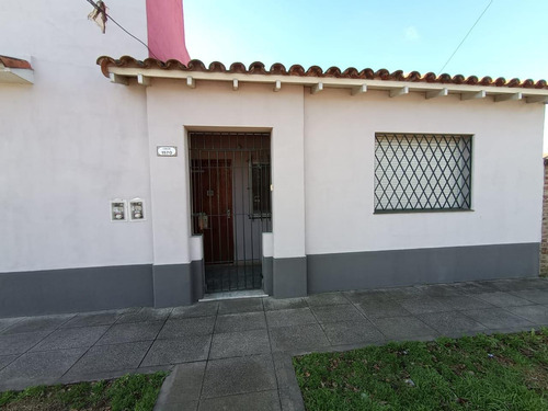 Terreno Con Oficina Comercial Con Estacionamiento En Don Torcuato