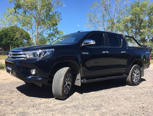 Toyota Hilux 4x4 D/c Srx 2.8 Tdi 6 A/t Modelo