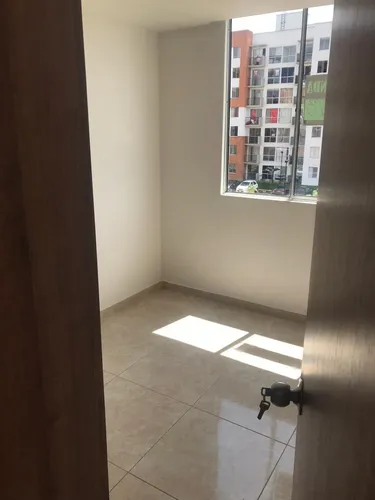 Ciudad Melendez Tercer Piso Con Ascensor