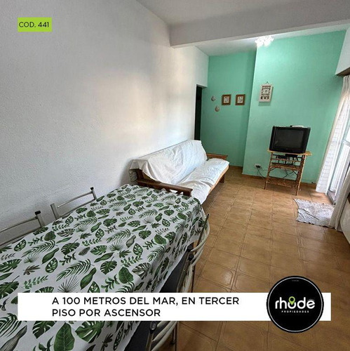 Departamento En Santa Teresita - Calle 2 E/ 35 Y 36 - Venta