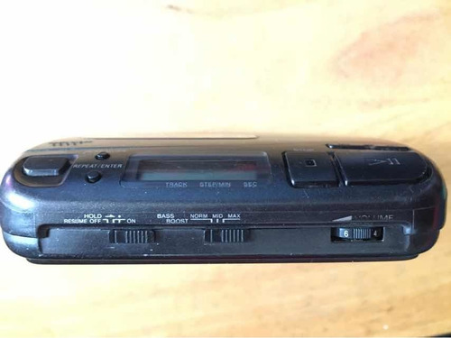 Imagen 6 de 7 de Sony Walkman D-34 Discman