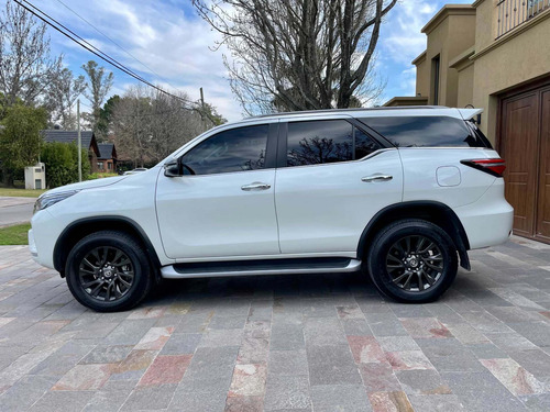 Imagen 7 de 16 de Toyota Sw4 2021 2.8 Srx 177cv 4x4 7as At