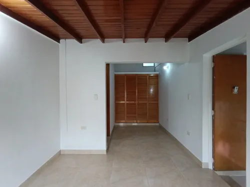 Apartaestudio En Arriendo En La Ceiba. Cod A13479