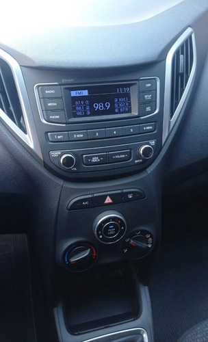 Imagem 4 de 14 de Hyundai Hb20 Unique 1.0 2019