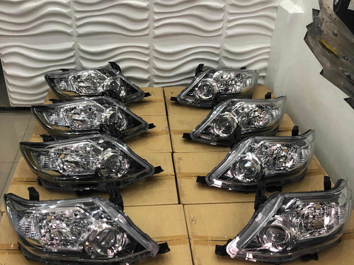 Faros Fortuner 2012-2014-2020 Versión 4x4 Originales Toyota