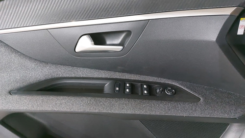 Peugeot 3008 1.6 THP ACTIVE AUTO
