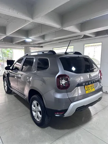 Renault Duster 1.3 Intense Cvt
