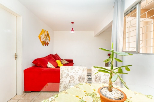 Imagem 8 de 30 de Sobrado Com 2 Dormitórios À Venda, 110 M² Por R$ 395.000 - Xaxim - Curitiba/pr - So2577