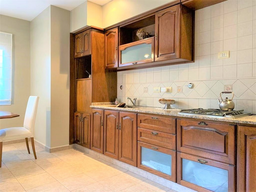 Imagen 5 de 14 de Casa 5 Amb - Piscina - Lote 8,66x34 // Las Bases 992