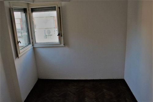 Venta Depto. 3 Ambientes C/dependencia Retiro