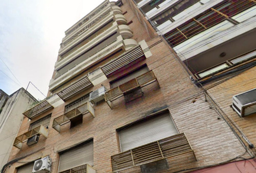 Departamento En Microcentro De Tucumán