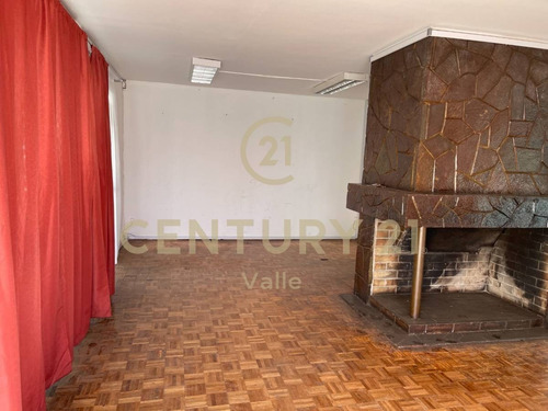 Imagen 21 de 23 de En Venta Casa Aptitud Comercial Barrio El Tenis