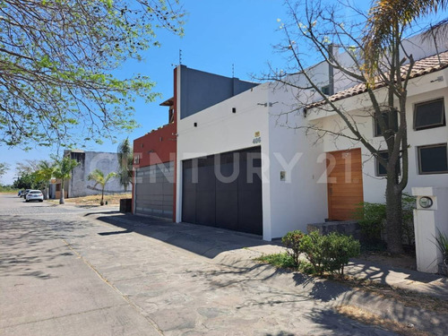 Casa En Venta En Hacienda Real (cantera)