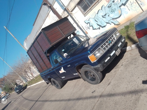Imagen 5 de 7 de Chevrolet D-20 1996 4.0 Pick-up D20 Custom