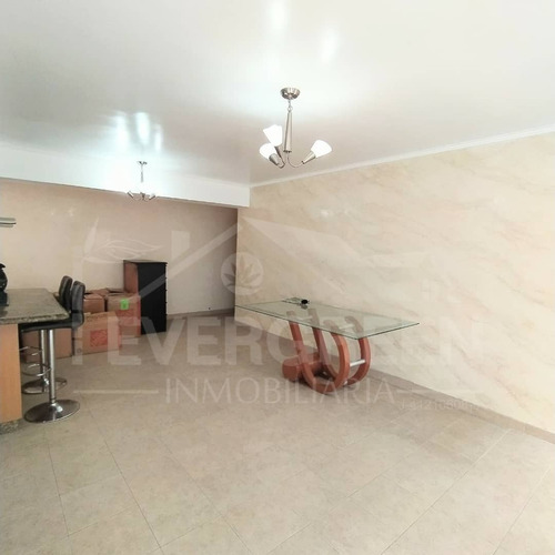 Imagen 4 de 9 de Apartamento En Venta Lecheria - Resd. Valentina - 04147810288