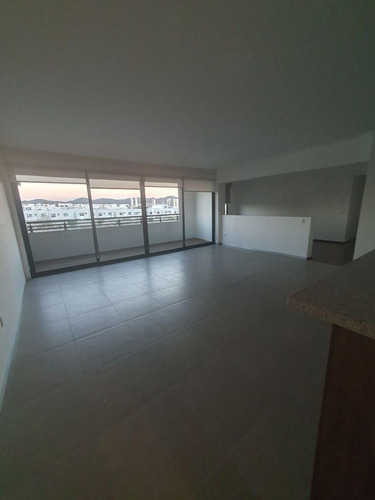 Renta Deparramento 3 Rec. 3 Baños Cuarto Serv C/baño