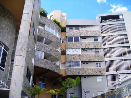 Apartamento En Alquiler En Los Naranjos De Las Mercedes 24-21101as