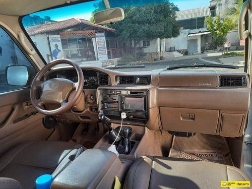 Toyota Burbuja 4x4