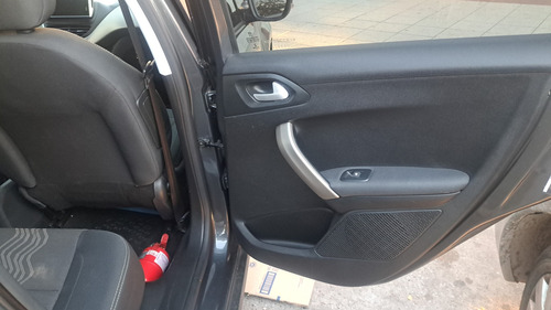 Peugeot 2008 1.6 Allure