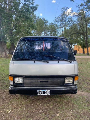Imagen 13 de 16 de Toyota Hiace 1987 2.4 Hiace 15 Pas