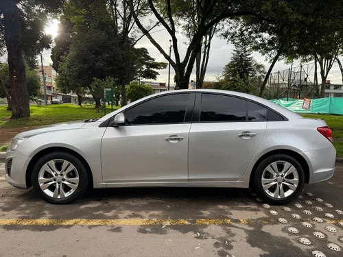 Chevrolet Cruze 1.8 Lt At