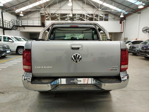 Imagen 6 de 16 de Volkswagen Amarok V6 Highline