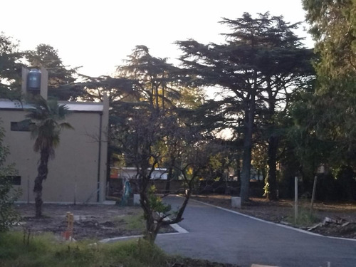 Imagen 7 de 18 de Terreno - Barrio Parque Leloir