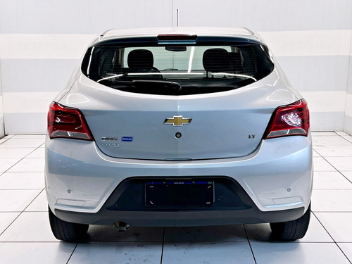 Chevrolet Onix 1.0 MPFI LT 8V FLEX 4P MANUAL