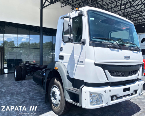  Chato Freightliner Para 11.5 Ton Fl 360 /1828 Yhq