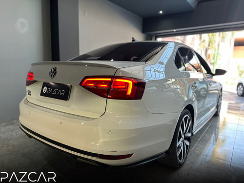 Volkswagen Vento 2.0 Tsi Gli 211cv App Connect + Nav