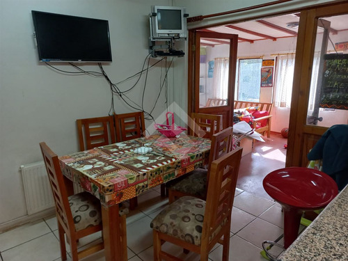 Parcela En Venta, Seis Dormitorios,los Laureles, Limache