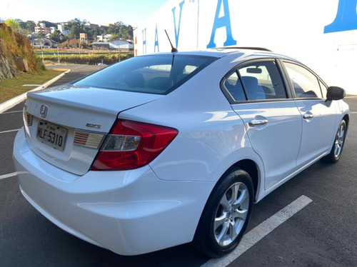 Imagem 15 de 15 de Honda Civic 2014 1.8 Lxs Flex Aut. 4p