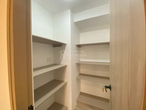 Apartamento En Venta En Los Balsos. Cod V776146