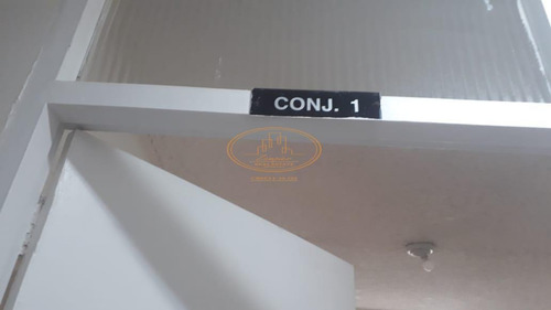 Cj. Comercial / Sala Localizado(a) No Bairro Boqueirão Em Santos / Santos - 6869
