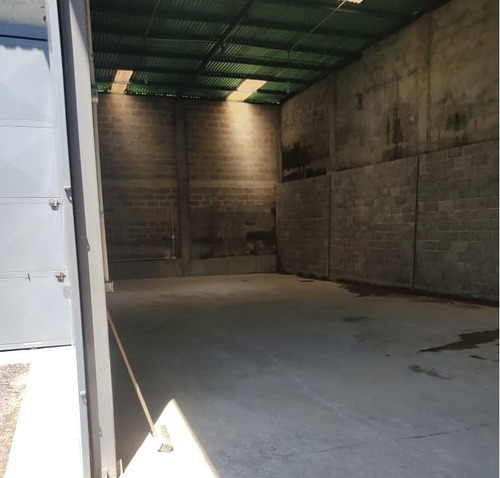 Imagen 6 de 7 de Galpón De 225 M2