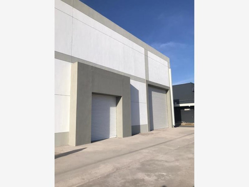 Imagen 1 de 12 de Bodega Industrial En Renta Nueva Laguna Norte