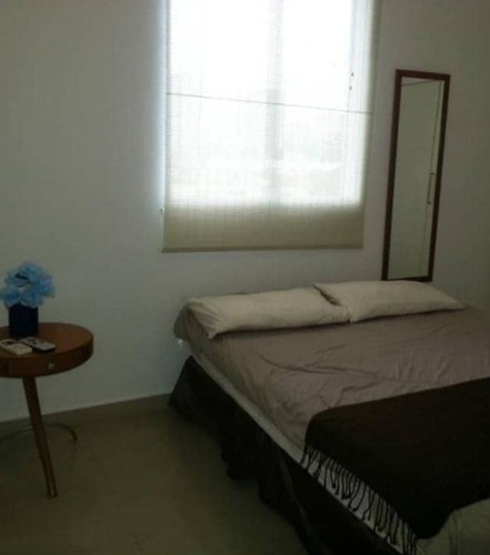 Imagen 5 de 6 de En Alquiler Apartamento En Urb La Esperanza 04144530004