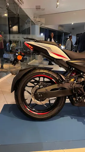 Bajaj Pulsar Ns 400s- 100% Financiada