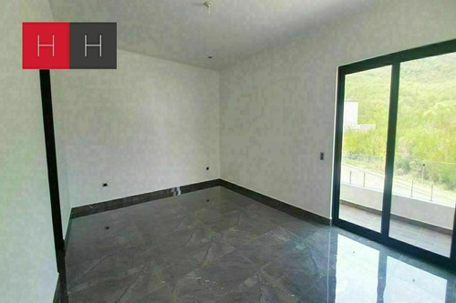 Casa En Venta Carolco Al Sur De Monterrey