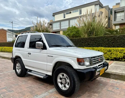 Mitsubishi Montero Hard Top 3.0 2012